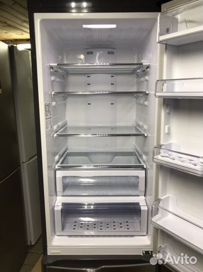 Холодильник Samsung No Frost