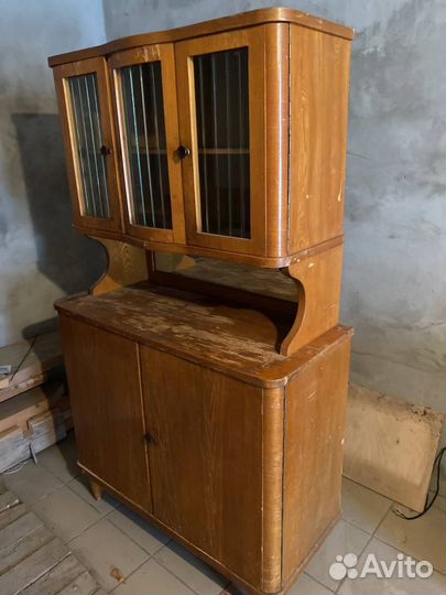 Старинный буфет