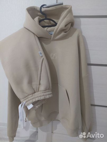 Спортивный костюм на флисе женский