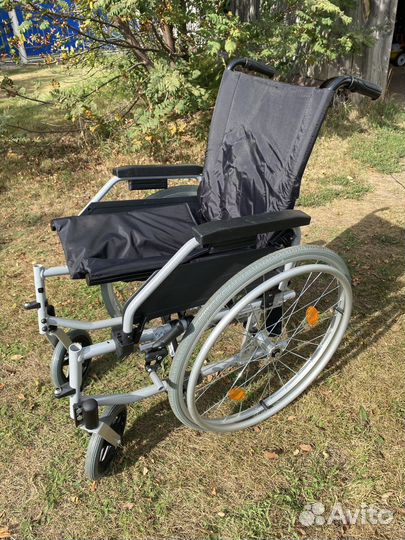 Коляска инвалидная
