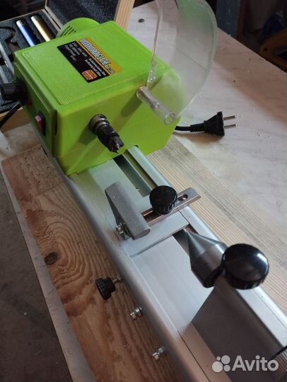 Мини токарный станок по дереву в комплекте