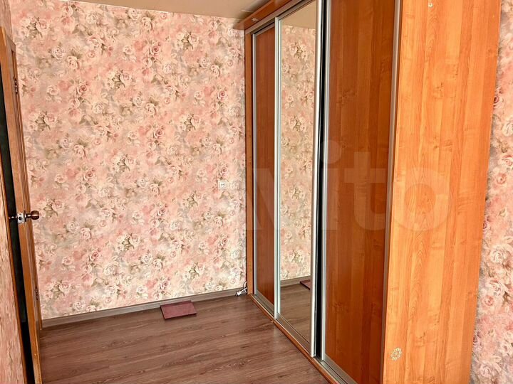 2-к. квартира, 42 м², 3/5 эт.