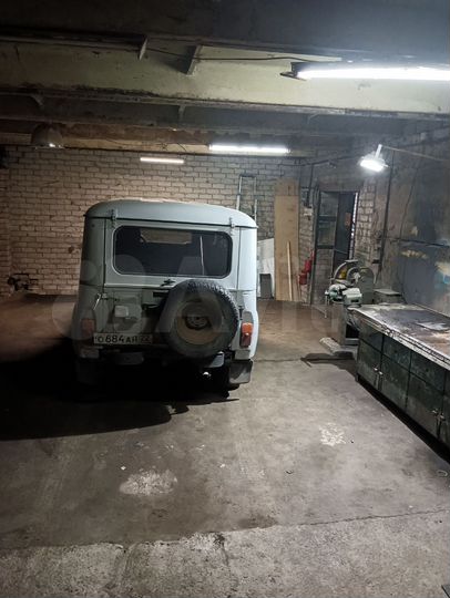 Машиноместо