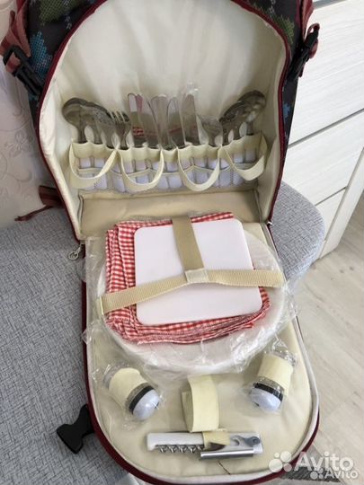 Рюкзак термосумка для пикника на 4 персоны