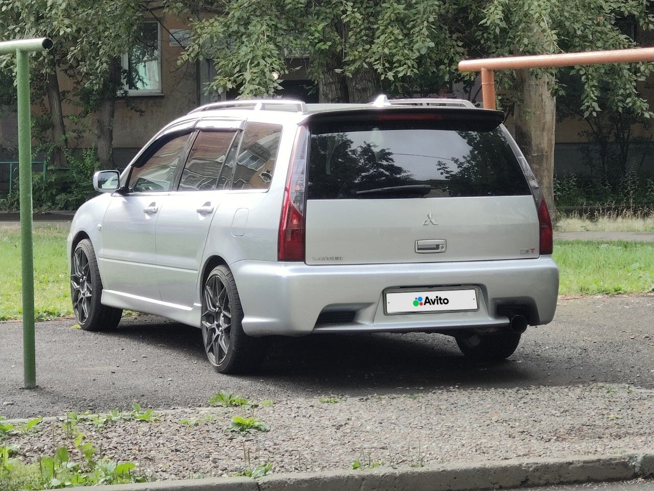 Mitsubishi Lancer: фото владельца