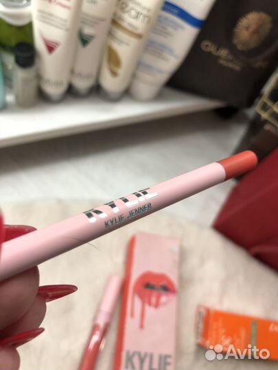 Помада блеск оригинал Kylie Beauty