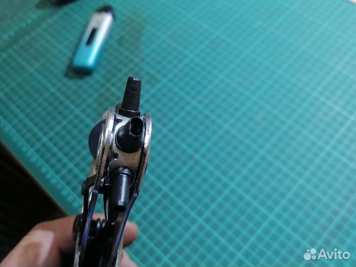 Револьверный пробойник,дырокол,фигурный