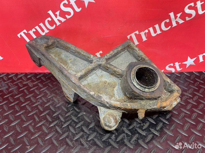 Кронштейн энергоаккумулятора правый