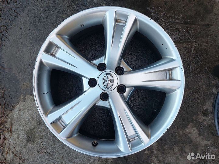 Диски r17 Тойота