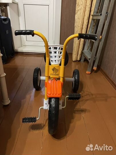 Трехколесный велосипед новый