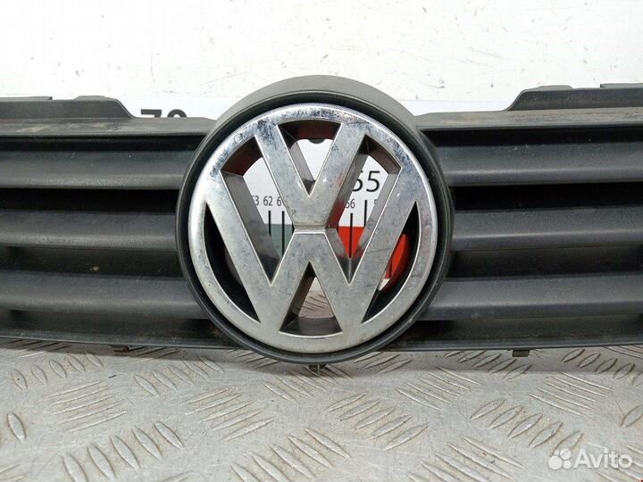 Решетка радиатора для Volkswagen Lupo 6X0853653A