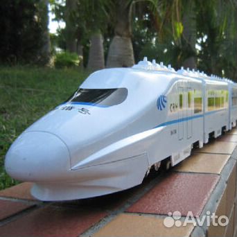 Поезд-стрела с пультом для дома и улицы, с 4лет