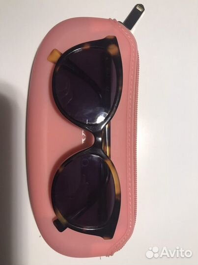 Солнцезащитные очки MAX&Co