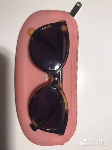 Солнцезащитные очки MAX&Co