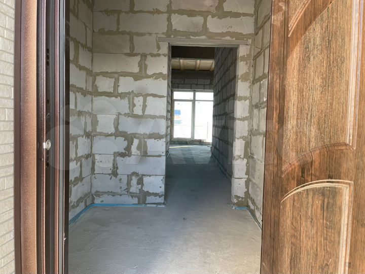 Коттедж 182,3 м² на участке 6 сот.