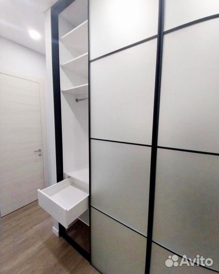 Шкаф встроенный