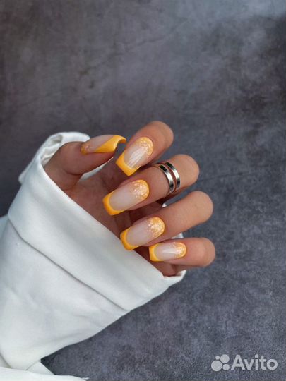 Маникюр, Педикюр