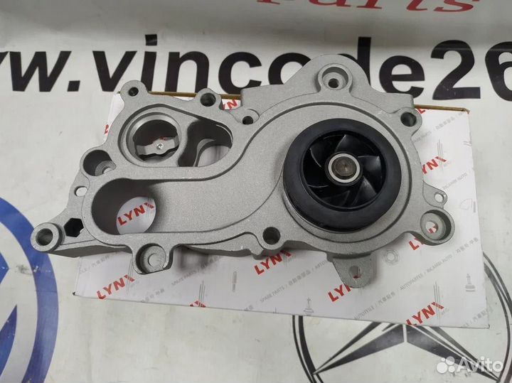 Помпа водяной насос новая разные фирмы