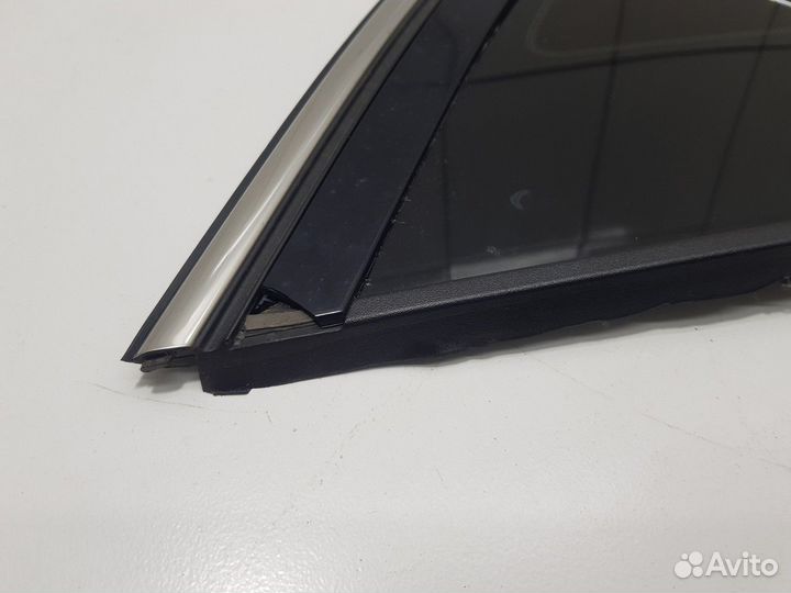 Стекло кузовное левое (Zotye T600)