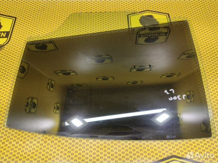 Стекло двери задней левой Chevrolet Cruze