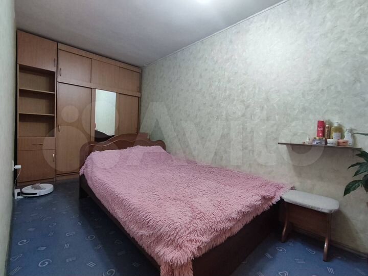 2-к. квартира, 42 м², 2/4 эт.