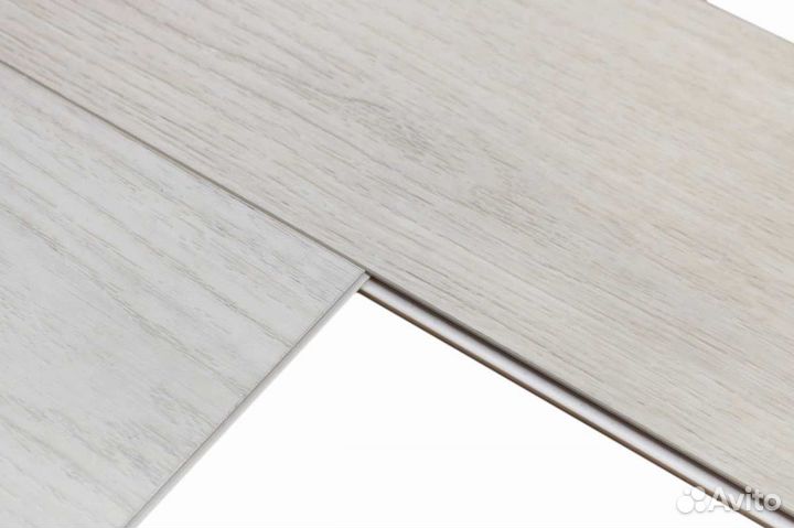 Кварц виниловый ламинат