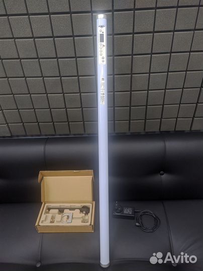 Беспроводной световой прибор Astera titan tube