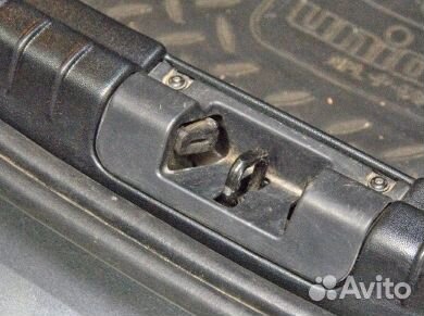 Накладка на внутренний порог багажника Рено Дастер