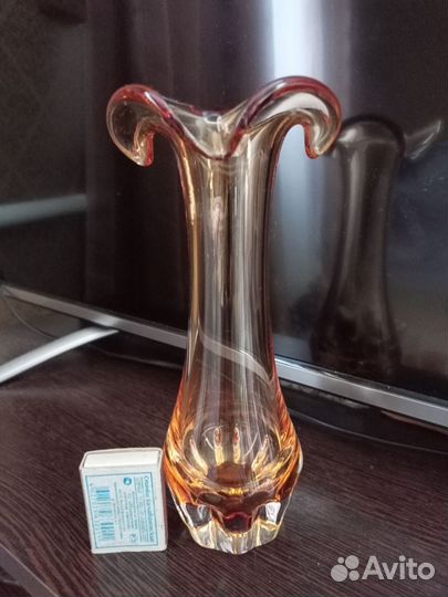 Ваза цветное стекло СССР