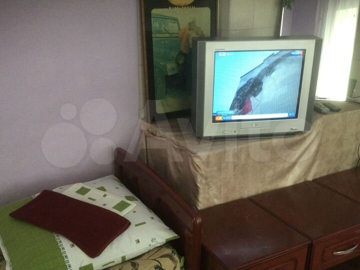 Комната 24 м² в 2-к., 1/1 эт.