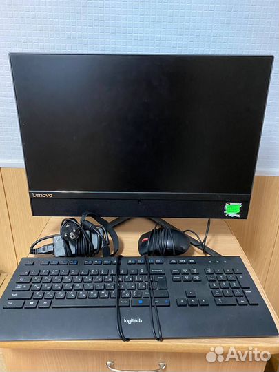 Моноблоки Lenovo AIO 520-22IKL
