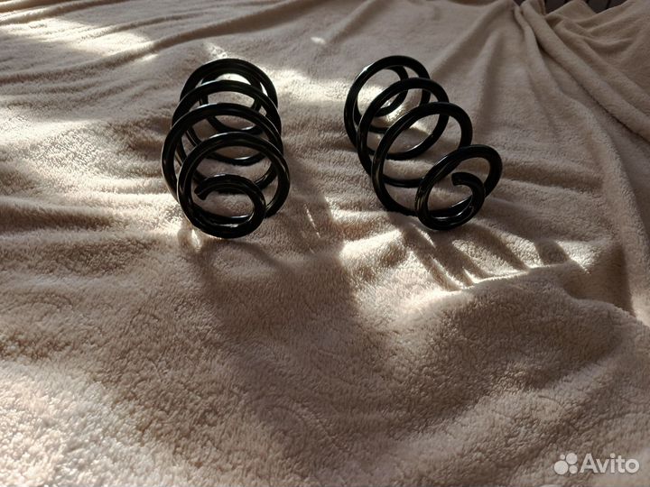 Пружины задние