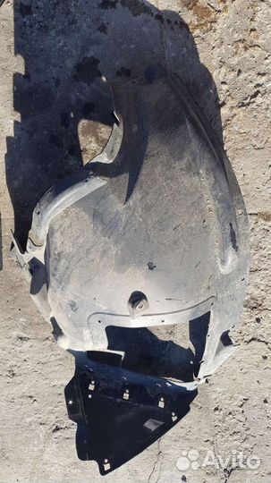 Подкрылок передний левый bmw x5 e70