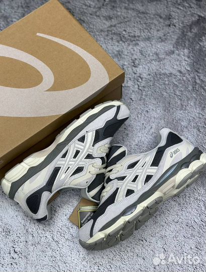 Стильные Asics NYC GoreTex