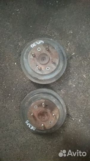 Ступица задняя левая на mazda demio DE3FS