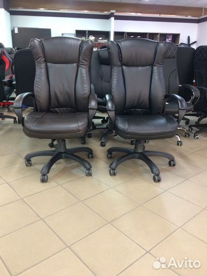 Компьютерное кресло