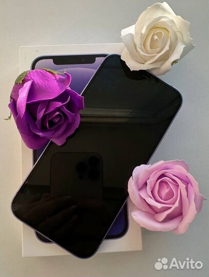 iPhone 12, 64 ГБ