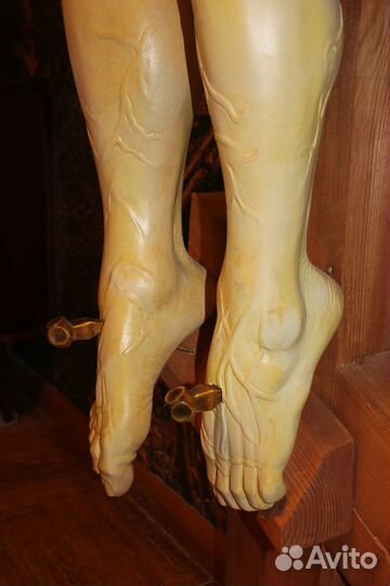 Распятие в полный рост. Дерево. Ручная работа