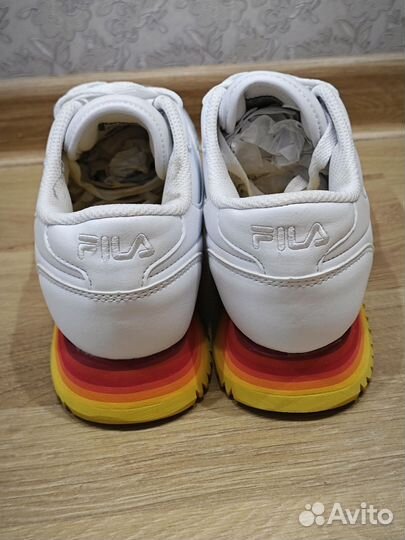 Кроссовки fila orbit stripe 5RM0223