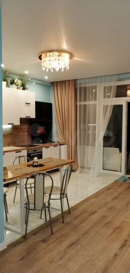 2-к. квартира, 65 м², 6/9 эт.