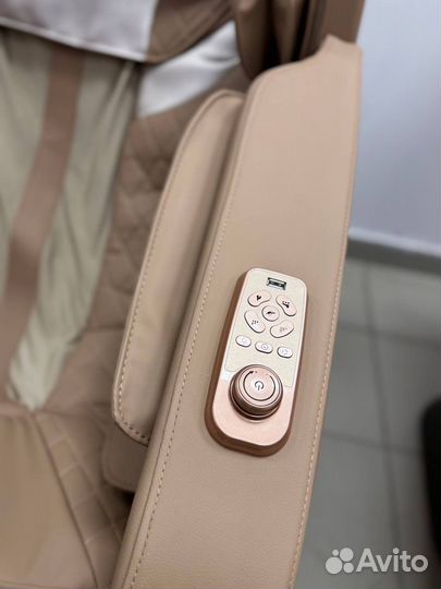 Массажное кресло