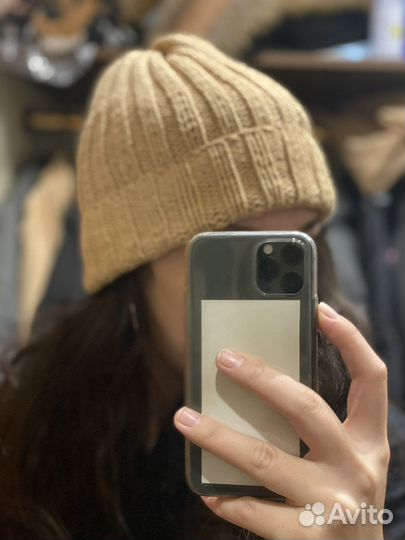 Шапка носок новая вязаная бежевая