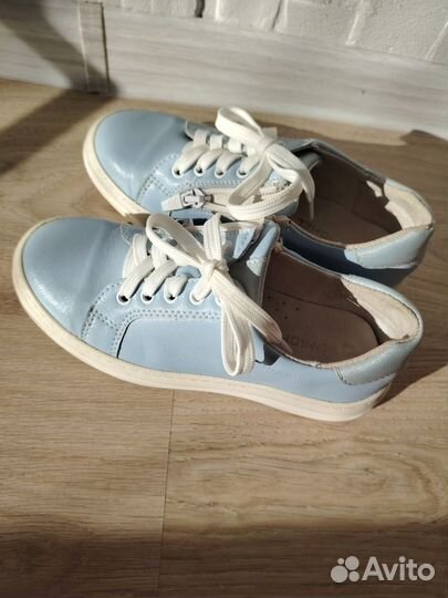 Обувь детская для девочек 30-32 размер