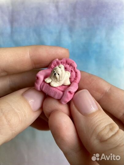 Миниатюрные фигурки собак (Мальтийская болонка)