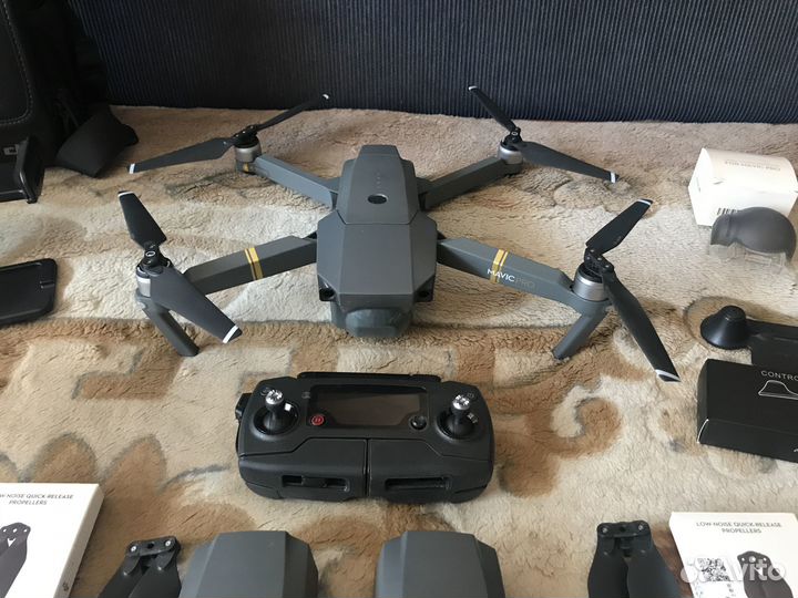 Квадрокоптер DJI mavic PRO combo