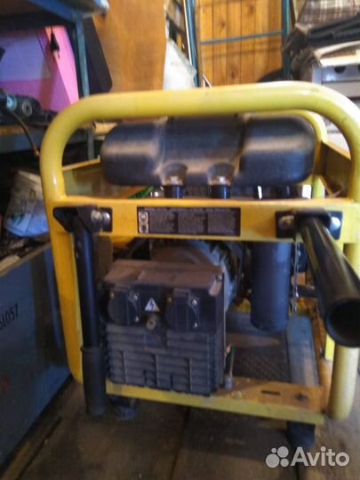 Генератор бензиновый 3 квт бу
