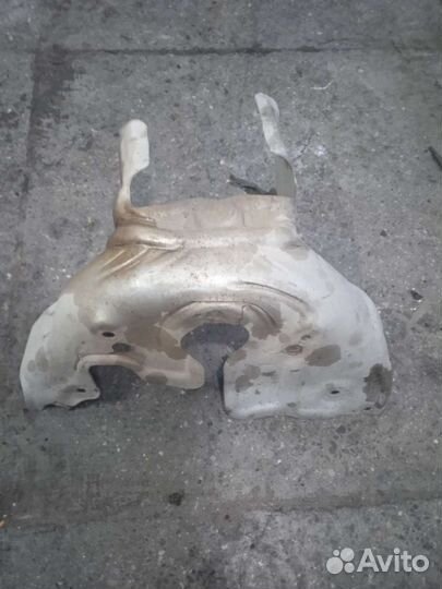 Защитный экран коллектора Peugeot 206 Пежо 206