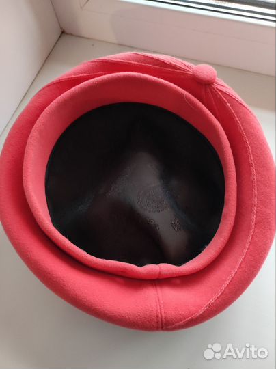 Берет женский