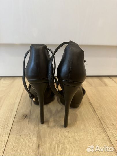 Босоножки женские 35 размер черные
