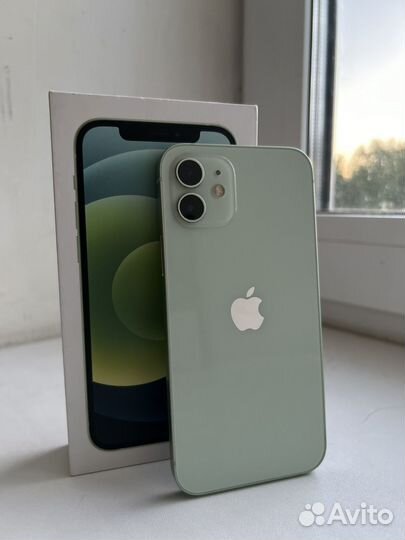 iPhone 12, 64 ГБ